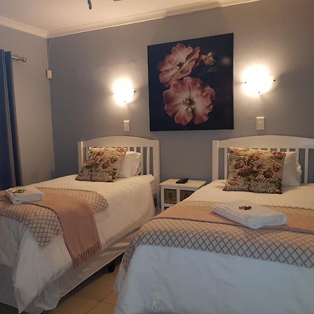 Graceland Guesthouse Potchefstroom Eksteriør billede